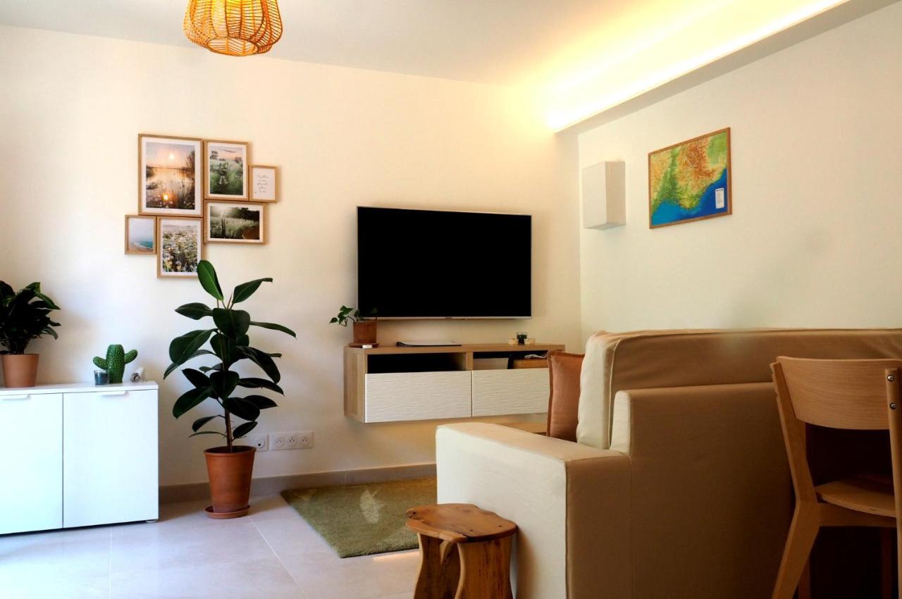 Paisible Studio Tout Neuf En Lisiere De Foret Peyrolles-en-Provence Ngoại thất bức ảnh