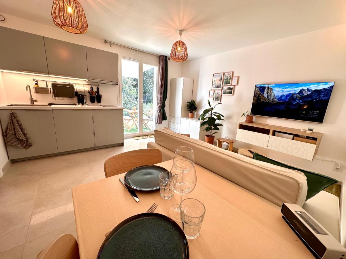 Paisible Studio Tout Neuf En Lisiere De Foret Peyrolles-en-Provence Ngoại thất bức ảnh