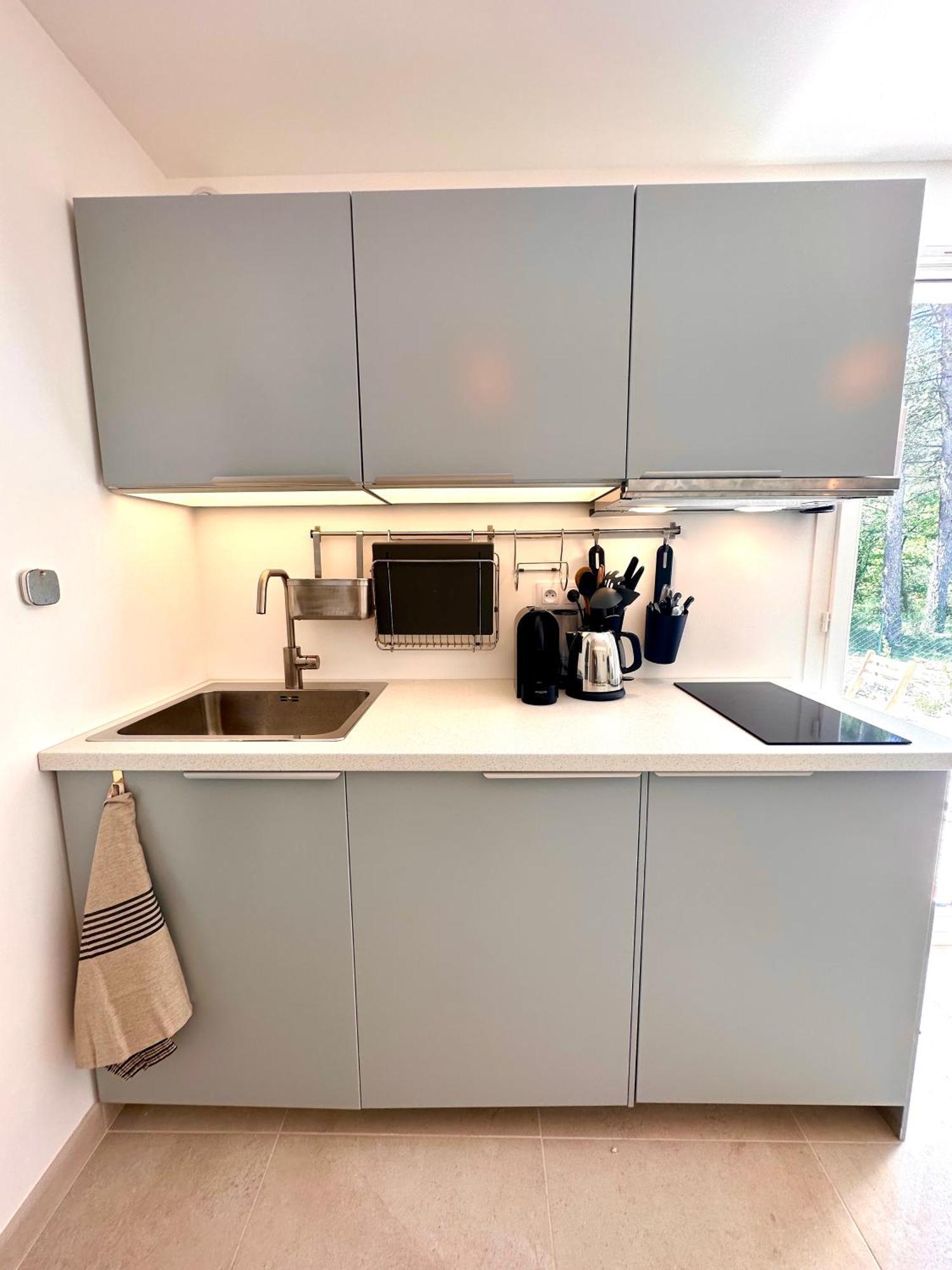 Paisible Studio Tout Neuf En Lisiere De Foret Peyrolles-en-Provence Ngoại thất bức ảnh