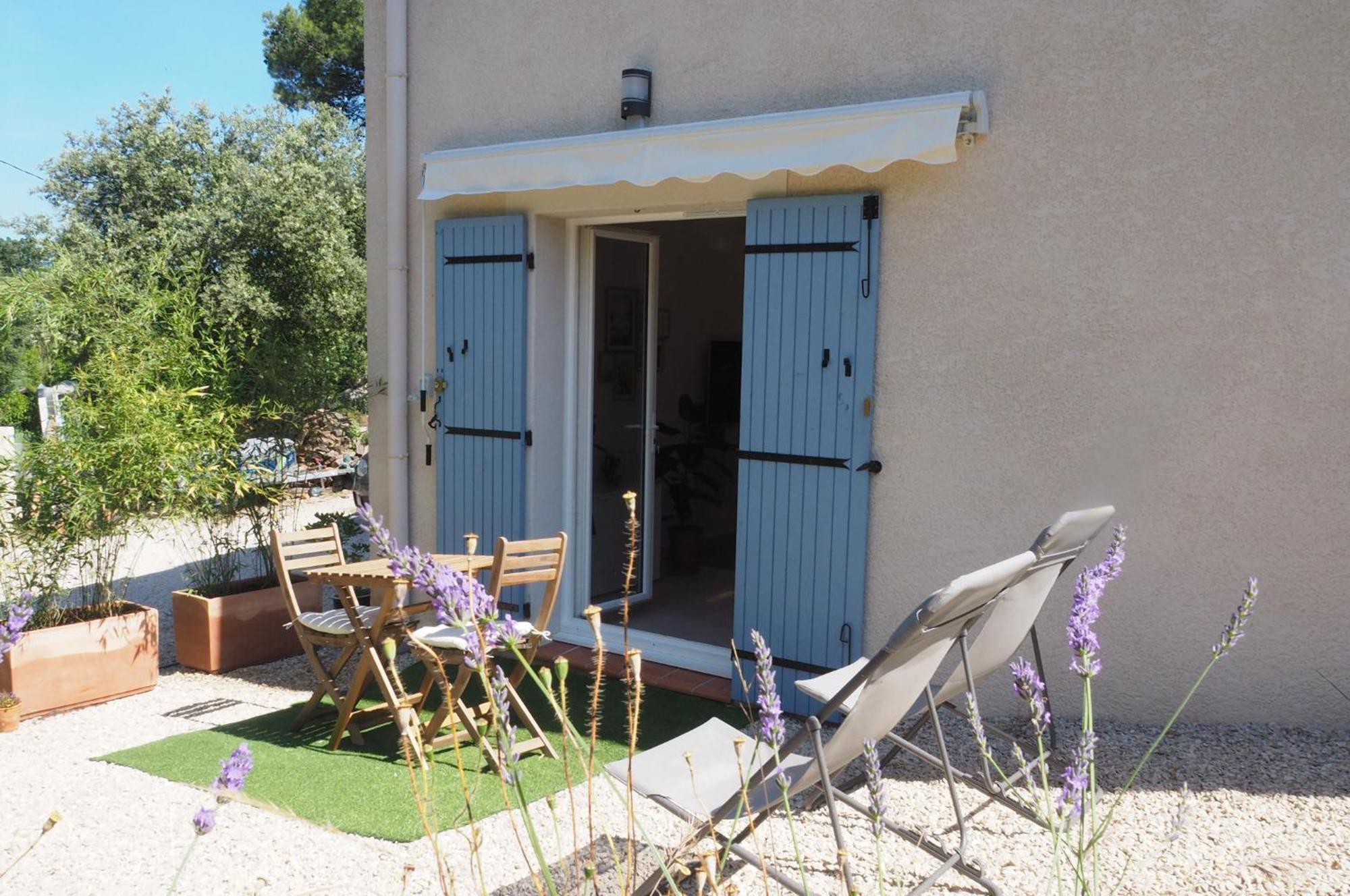 Paisible Studio Tout Neuf En Lisiere De Foret Peyrolles-en-Provence Ngoại thất bức ảnh